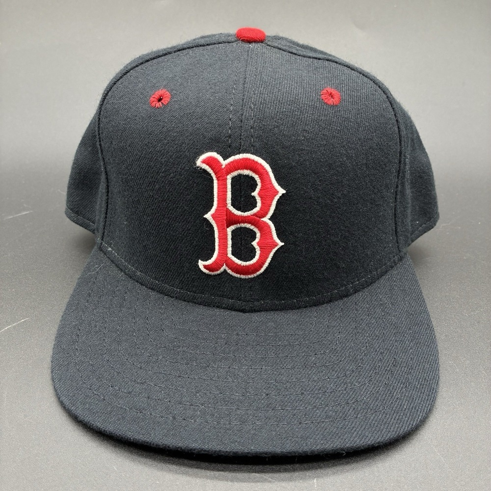 Vintage Boston Red Sox New Era Fitted Hat Size 7 Black Wool Made in USA MLB